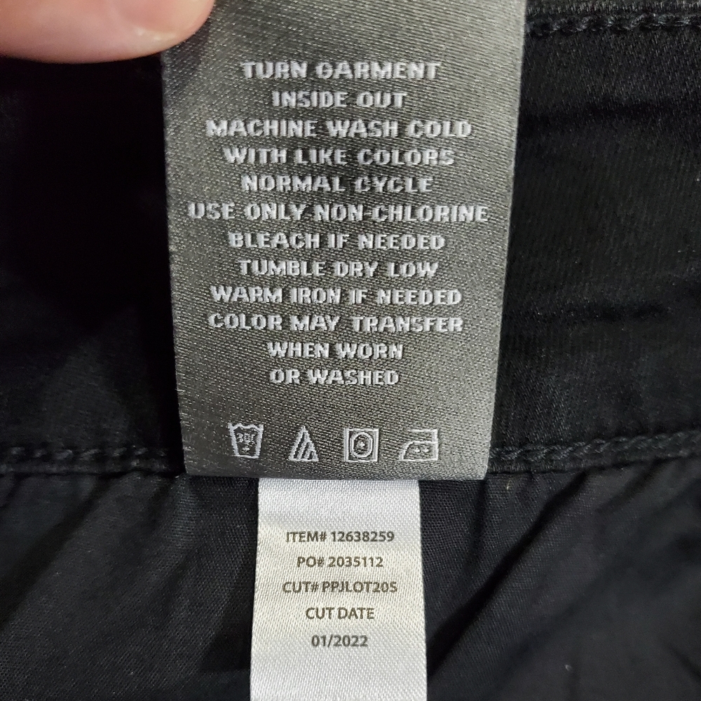 Torrid Womens Jegging Skinny Super Soft High-Rise Jean In Black Size 26S NWT - Picture 15 of 15